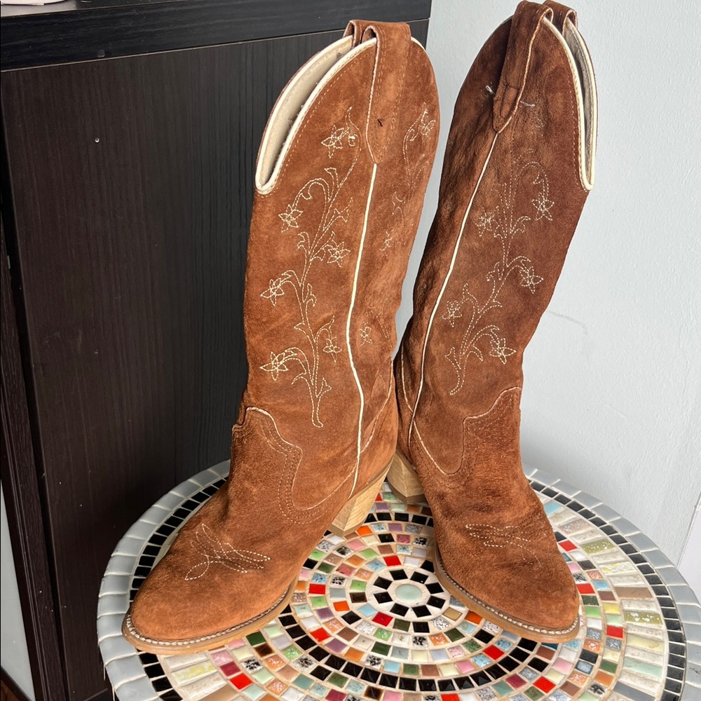 Brown Suede Embroidered Cowboy Boots
